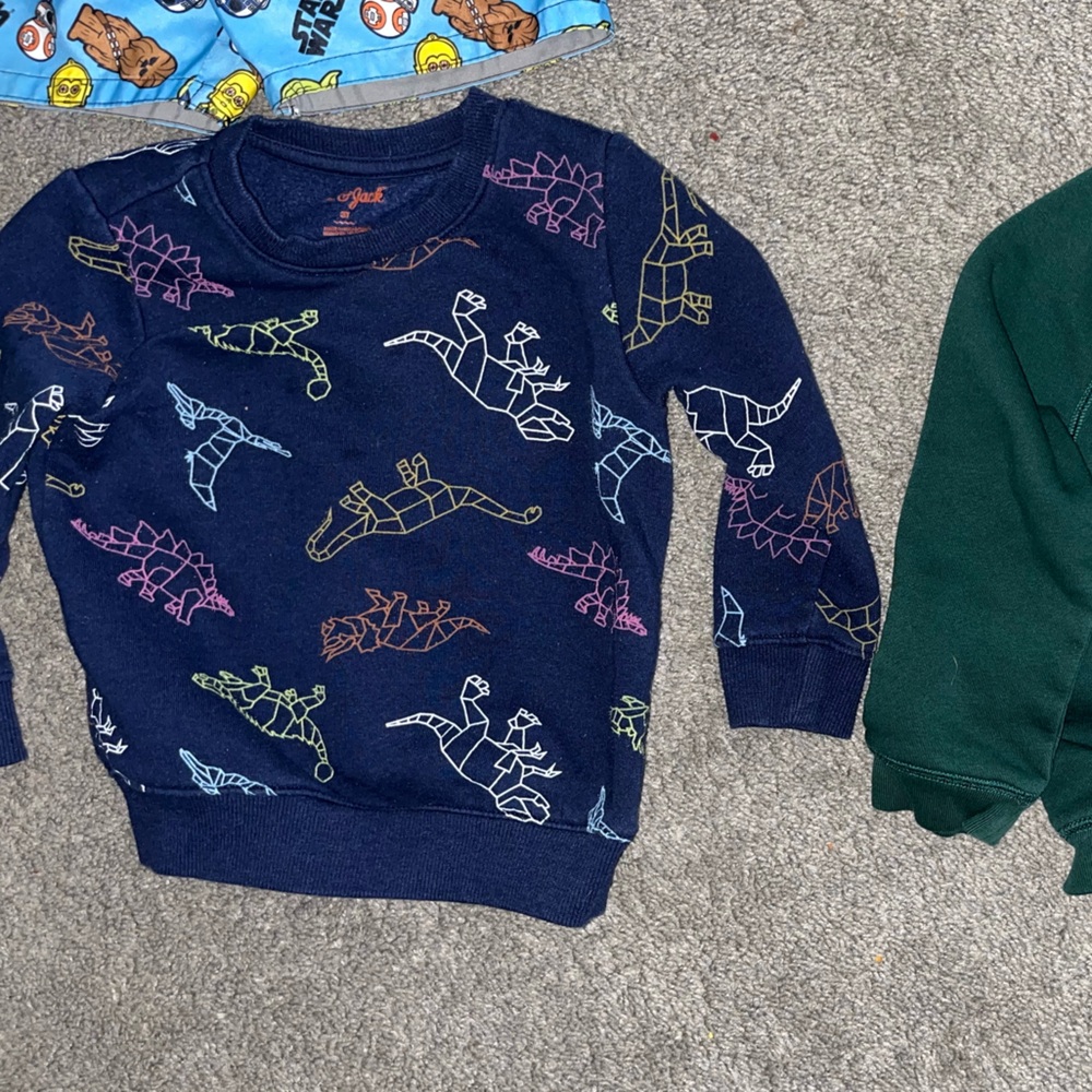 Boys 3T bundle - Picture 9 of 9